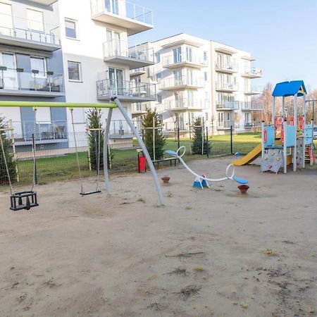 Al-Dom Apartamenty Apartament Stjarne Колобжег Екстериор снимка